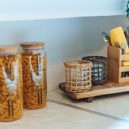 Central-Living Brown - Wifi - Netflix - 5 Pers Essen Bagian luar foto