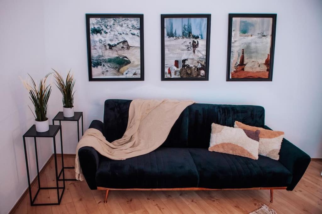 Central-Living Brown - Wifi - Netflix - 5 Pers Essen Bagian luar foto